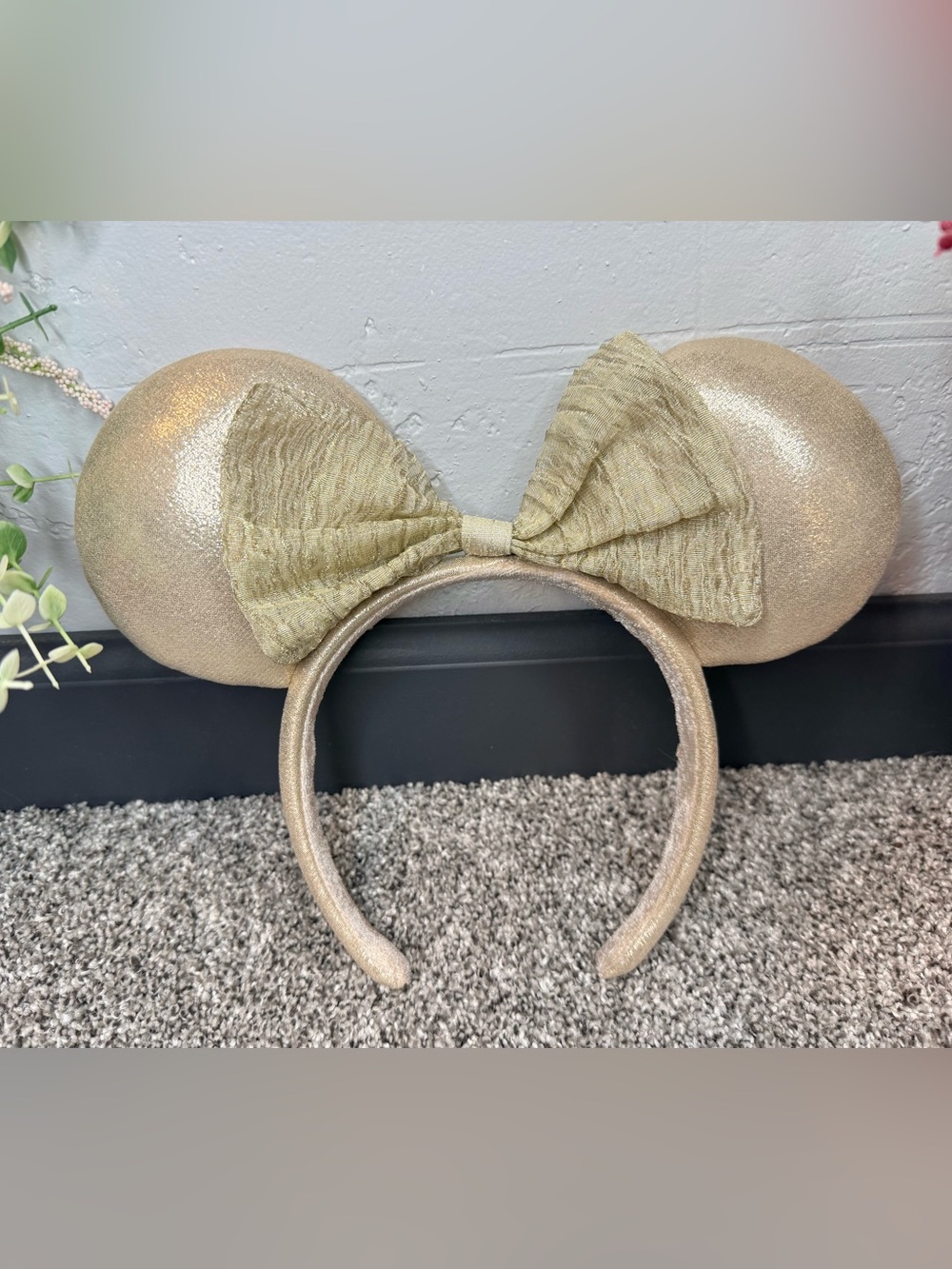 Disney Almond Pearl Gold Mickey Minnie Mouse Ears Headband